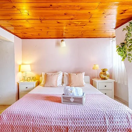 Inloveapartments - Dolls House At Downtown Лиссабон