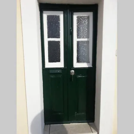 Dolls House At Downtown Apartment