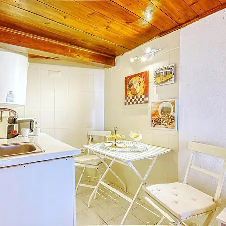 Apartment Dolls House At Downtown Lisbon