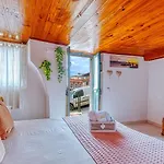 Dolls House At Downtown Διαμέρισμα